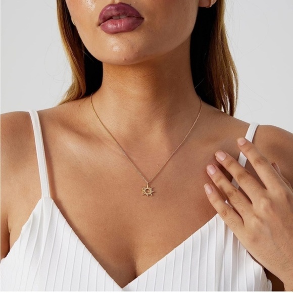 Gold 14k Gold Plated Hollow Sun Pendant Necklace - Picture 2 of 3